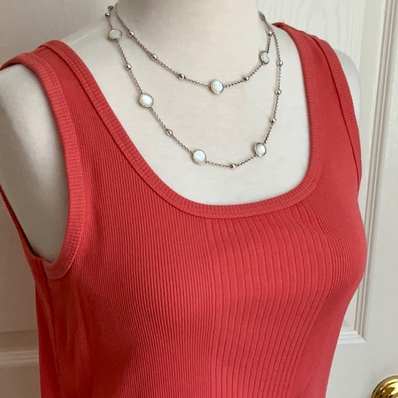 Like new TALBOT salmon ribbed tank 100% cotton - Picture 2 of 4